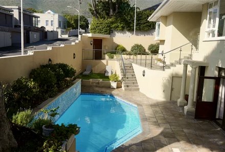 Familienreise Garden Route - Familiensafari zum Bestpreis - Sundown Manor - Außenpool