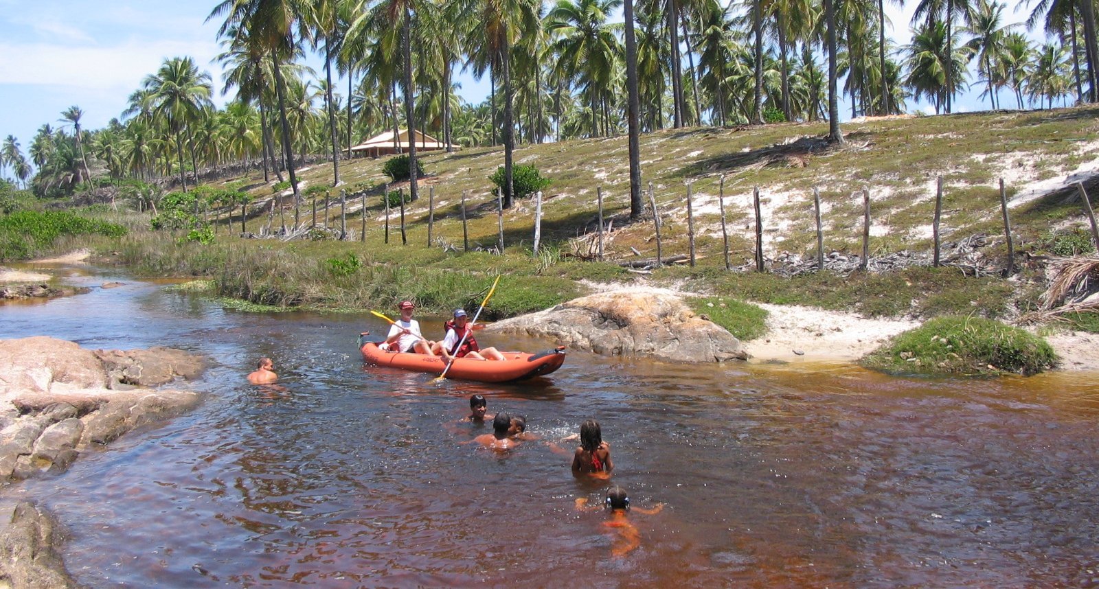 Brasilien mit Kindern - Reisen mit Kindern Erinnerungen - Schlauboot fahren