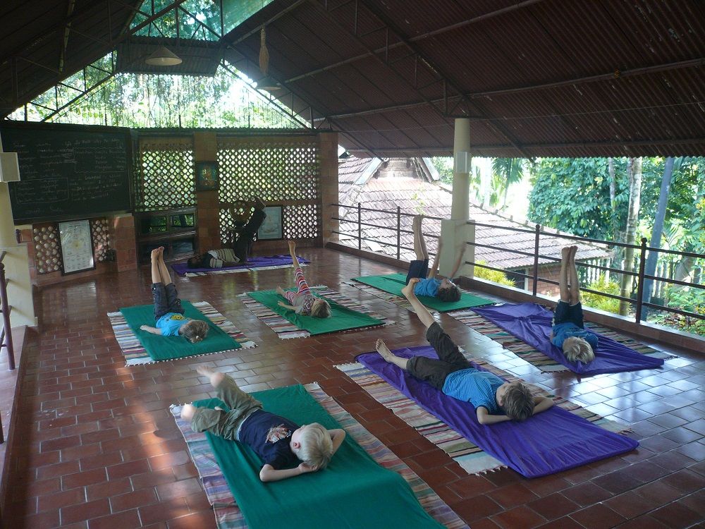 Indien Süd mit Kindern - Yoga-Kurs