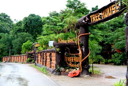 Thailand mit Kindern - Khao Sok Nationalpark - Khao Sok Tree House - Eingang