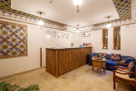 Usbekistan Reise mit Kindern - Hotel Iman Bukhara - Lobby
