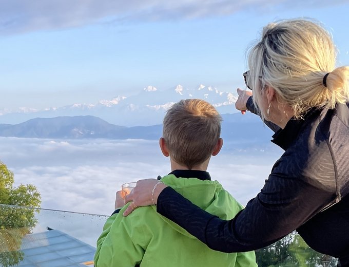 Nepal Familienreisen - Nepal for family - Blick auf Gebirge