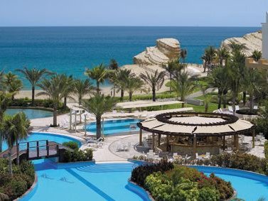 Oman mit Kindern - Shangri-La Barr Al Jissah Resort & Spa - Pool
