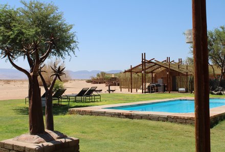 Namibia mit Kindern - Namibia for family - Desert Camp Poolanlage