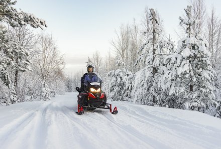 Finnland Familienurlaub - Finnland for family Winter - Schneemobilfahrt