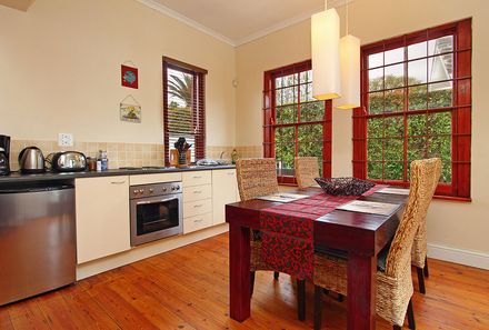 Familienreise Garden Route - Cape Paradise Lodge and Apartments - Leopard Apartments - Zimmer