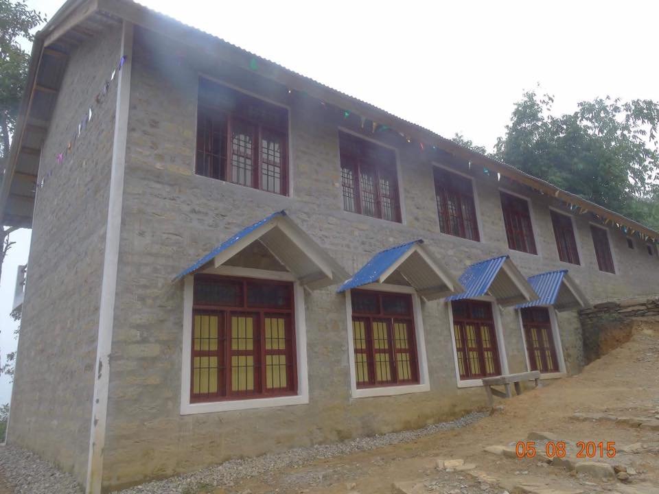 Nepal mit Kindern - Spendenprojekt in Nepal - Schulungsgebäude