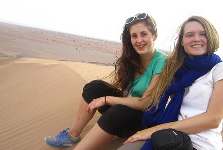 Marokko mit Kindern - Marokko for family - Mädchen auf Düne
