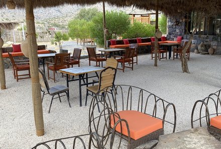 Oman mit Jugendlichen - Oman Family & Teens - Jebel Shams - Sama Heights Resort & Spa - Terrasse