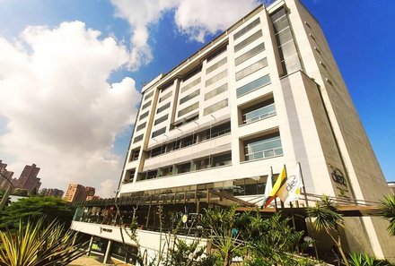 Kolumbien Familienreise - Kolumbien Family & Teens - Medellin - Hotel Diez - Außenansicht