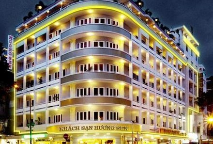 Vietnam for family individuell - Huong Sen Hotel - Außenansicht