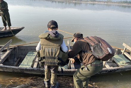 Nepal Familienreisen - Nepal for family - Fluss-Safari auf dem Boot im Chitwan Nationalpark