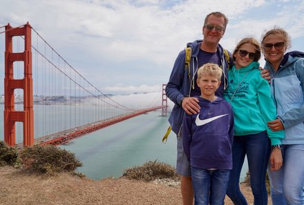 USA Reise mit Kindern Erfahrungen und Tipps - San Francisco mit Kindern - Familie vor Golden Gate Bridge