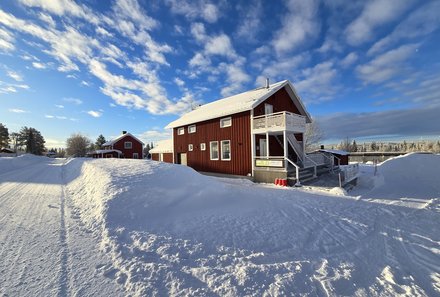 Schweden for family Winter - Wildact Husky Farm - Unterkunft im Winter