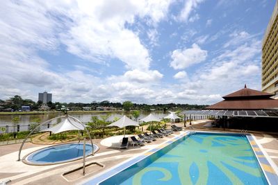 Familienreise Malaysia & Borneo Teens on Tour - Grand Margherita Pool