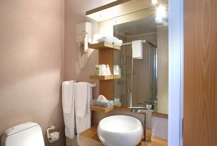 Island for family individuell - Fosshotel Raudara -  Badezimmer