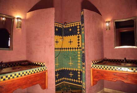 Familienreise Marokko - Marokko for family Deluxe - Hotel Kasbah Azalay - Badezimmer