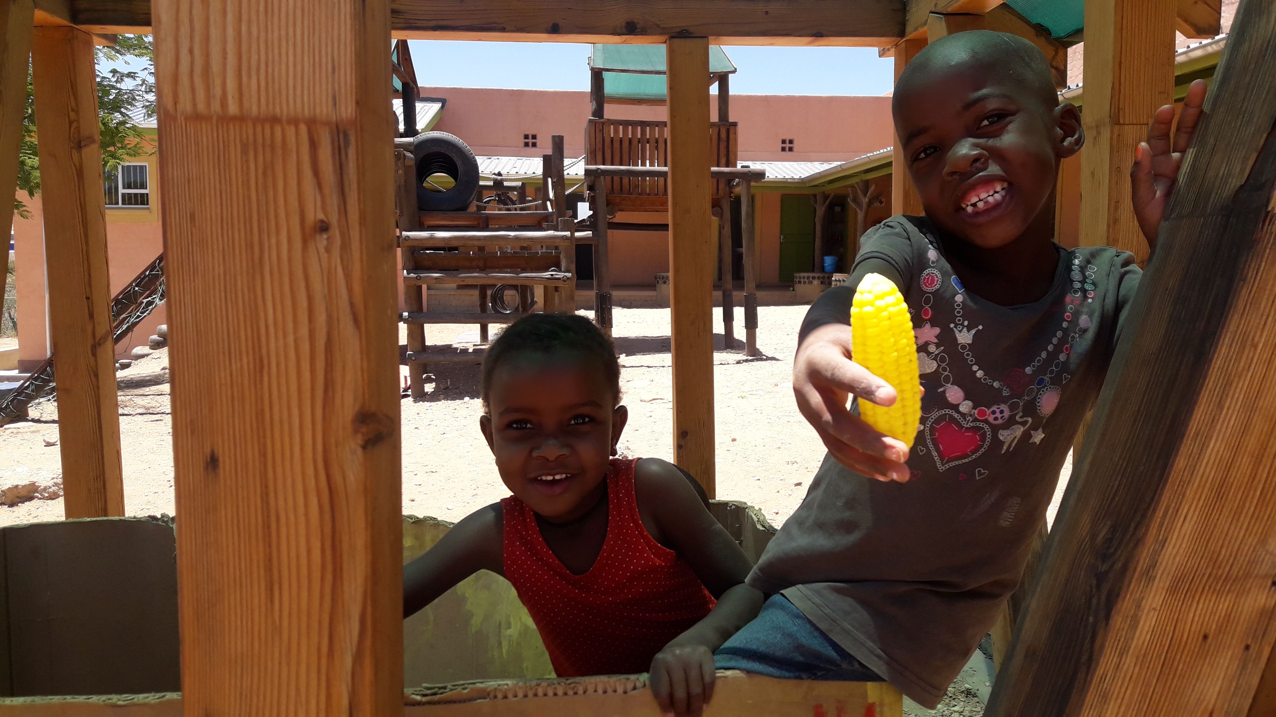 Mammadu Kindergarten - Kinder spielen