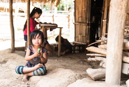 Laos und Vietnam Familienreise - Laos und Vietnam Reise mit Kindern - Einheimisches Kind