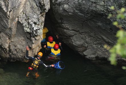 Norwegen Familienreise - Norwegen for family - Canyoning durch Felsschluchten