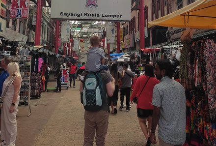 Familienurlaub Malaysia & Borneo - Malaysia & Borneo for family individuell - Kuala Lumpur Sightseeingtour mit Kleinkind