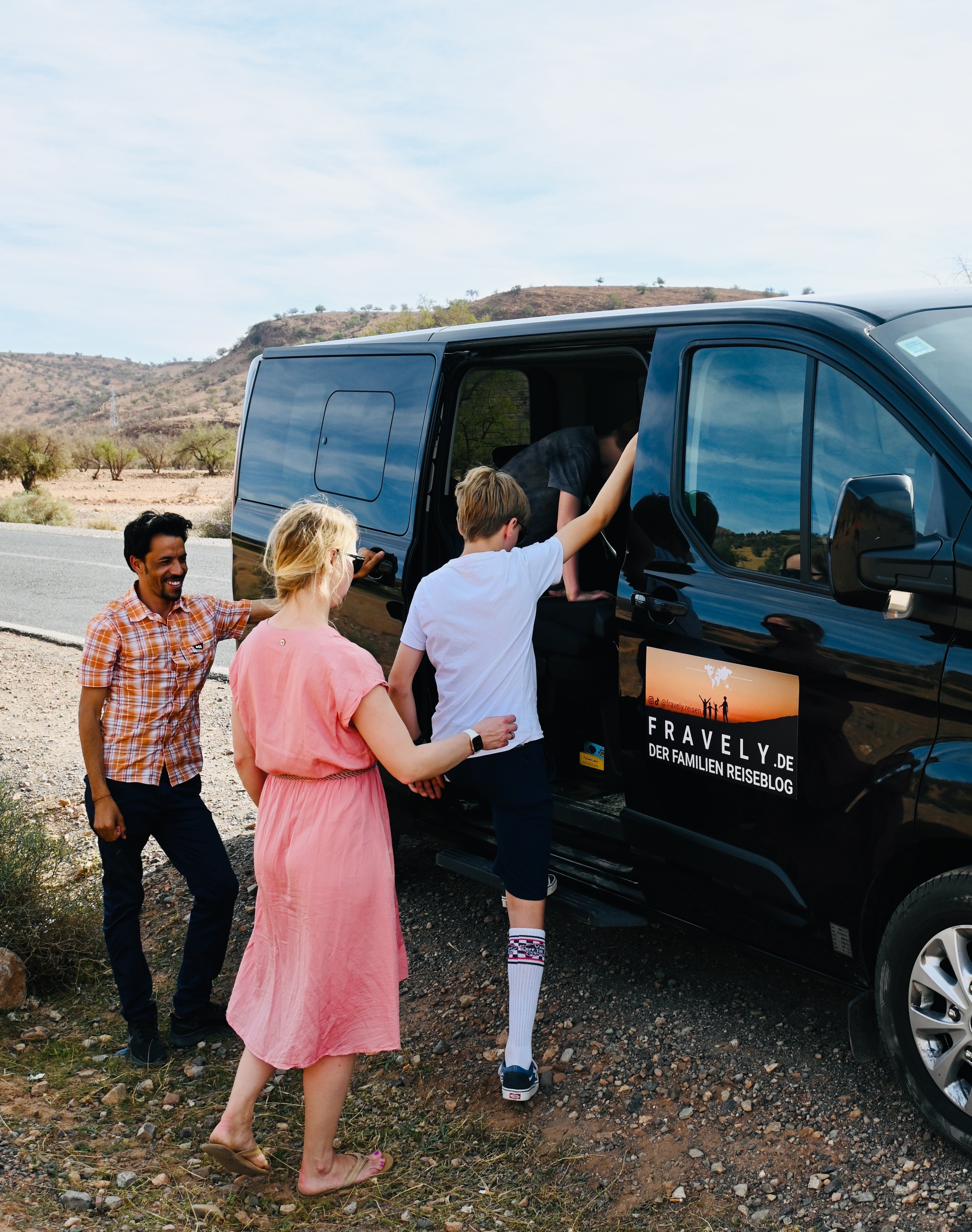 Marokko for family individuell - Erfahrungen mit Kindern in Marokko - Familie Mietwagen Bus