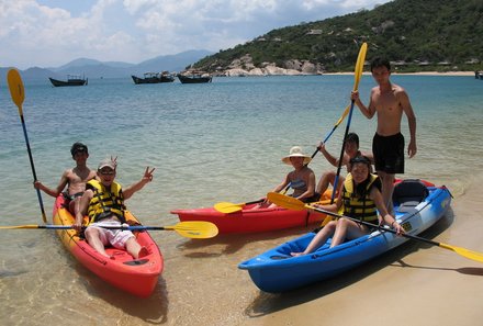 Vietnam mit Kindern - Reisebericht Vietnam Reise mit Kindern - Kayak fahren