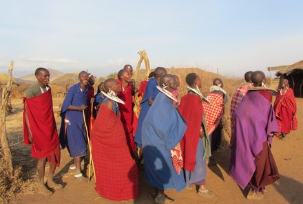 Serengeti mit Kindern individuell - Best of Familiensafari Serengeti - Massaidorf