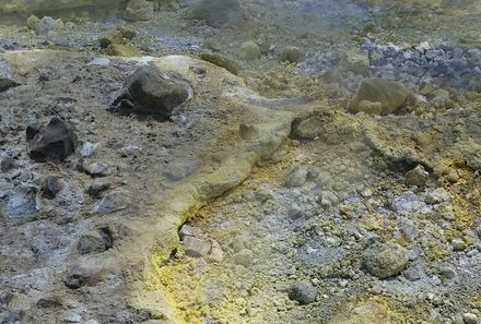 Sizilien Familienreise - Wanderweg beim Stromboli Krater 