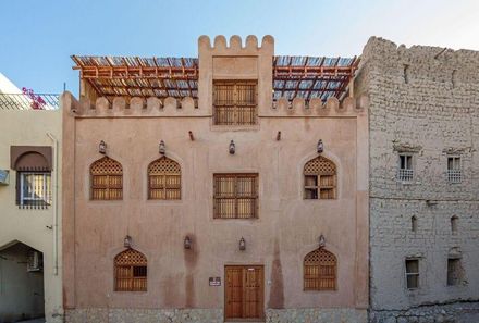 Oman mit Jugendlichen - Oman Family & Teens - Nizwa - Heritage Inn - Außenansicht