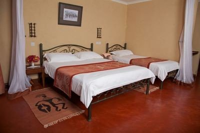 Kenia Familienreise - Kenia for family - Tsavo Ost Nationalpark - Ashnil Aruba Lodge - Zimmer