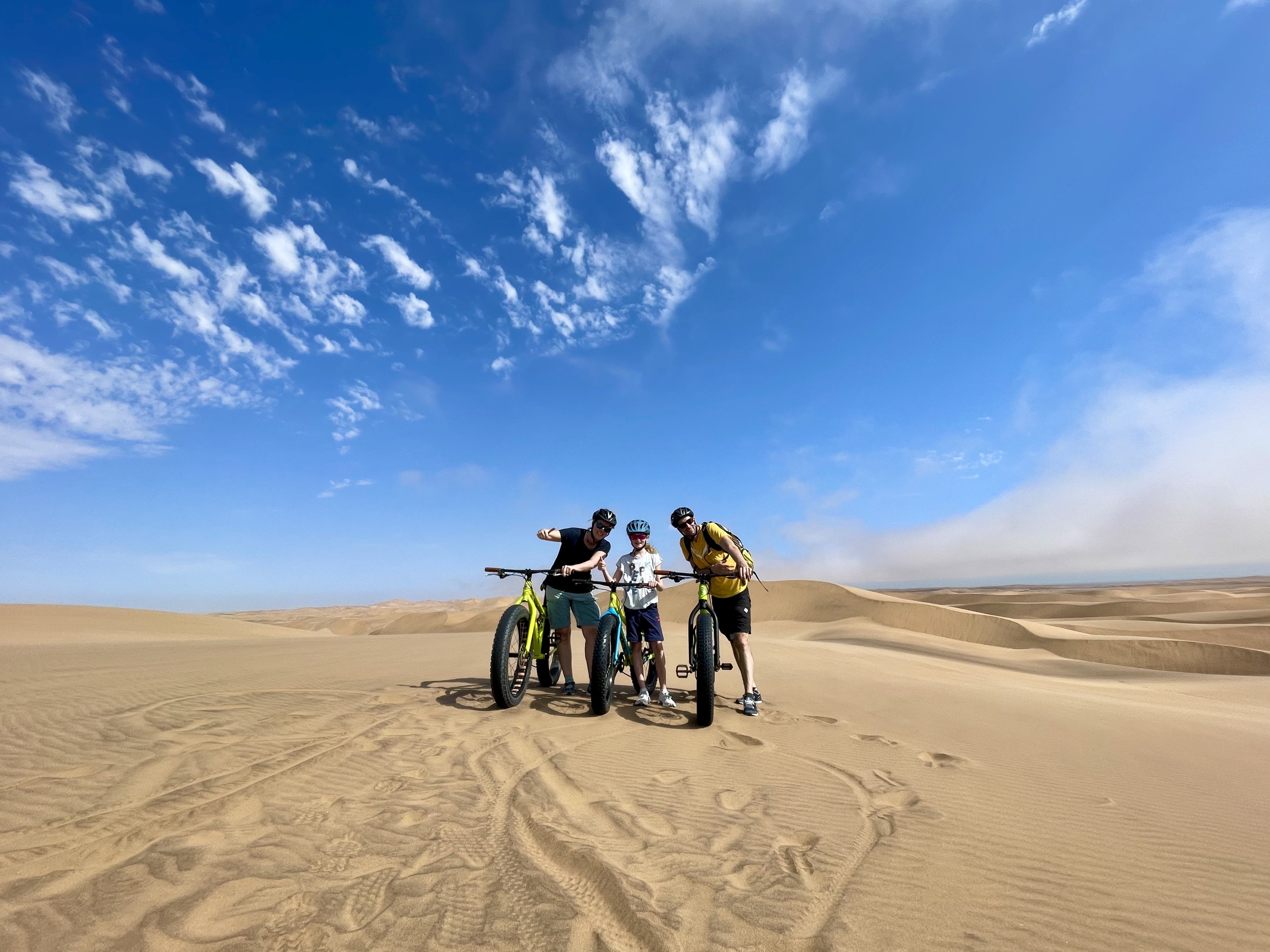 Namibia Selbstfahrerreise mit Kindern - Namibia Dachzelt Erfahrungen mit Kindern - Swakopmund - Fatbike-Tour in der Wüste