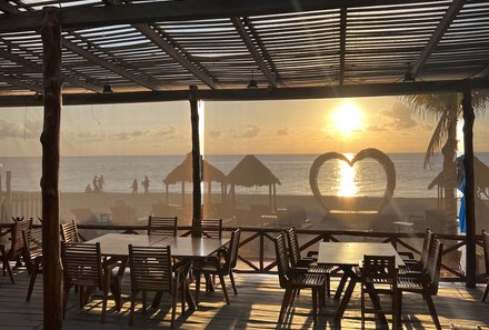 Mexiko Familienreise - Mexiko for family - Puerto Morelos - Hotel & Beach Club Ojo de Agua - Restaurant Sonnenaufgang