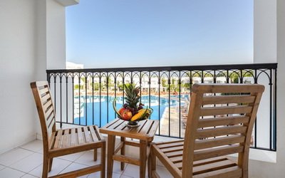 Tunesien for family - Sidi Bou Said - El Mouradi Gammarth Hotel - Balkon