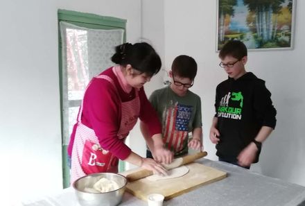 China Familienreise - China for Family - Kinder beim kochen