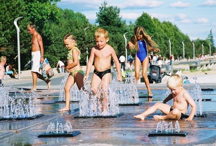 Baltikum for family individuell - Baltikum Familienreise mit Kindern - Estland - Pärnu - Kinder spielen