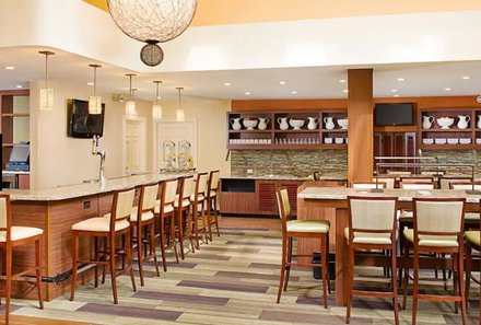 USA Südwesten mit Kindern - USA Westküste for family individuell - Abenteuer im Wilden Westen - Los Angeles - Hyatt House LAX Manhattan Beach - Restaurant