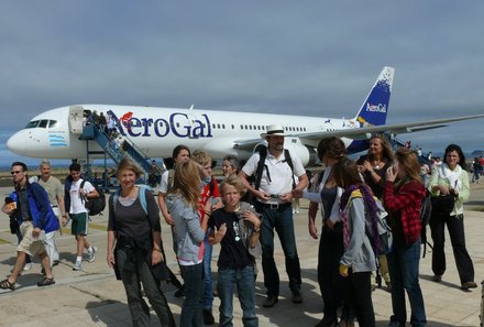 Galapagos mit Jugendlichen - Reisebericht über Galapagos - Flugzeug