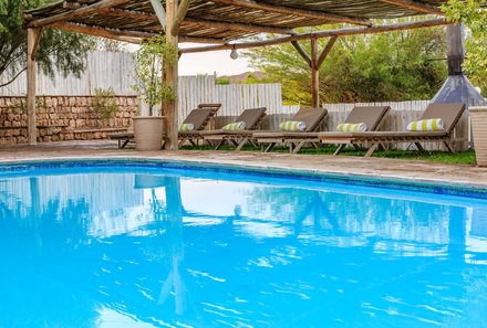 Namibia mit Kindern - Namibia for family individuell - Elegant Desert Lodge - Pool