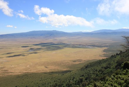 Tansania mit Kindern - Tansania Urlaub mit Kindern - Tansania Safari mit Kindern - Ausblick Ngorongoro Krater