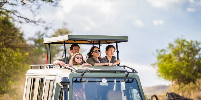 Safari Afrika mit Kindern - Safari Urlaub mit Kindern - Pirschfahrt