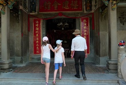 Familienreise Vietnam - Vietnam for family Summer - Tempelbesuch