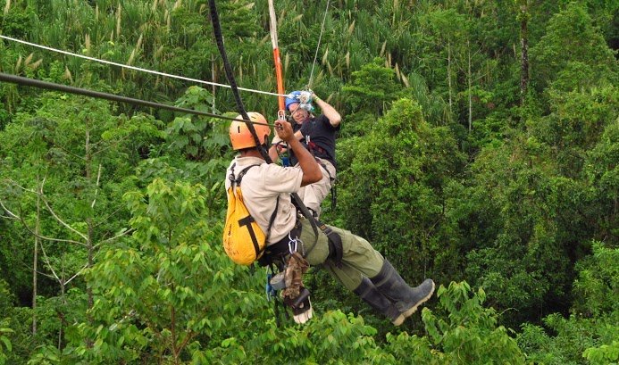 Abenteuerreisen mit Kindern - Fernreisen mit Kindern - Canopy