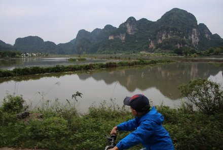 Vietnam Familienreise - Vietnam for family summer - Blick auf Trockene Halong Bucht