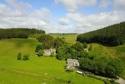 Schottland Familienreise - Schottland mit Kindern - Grüne Landschaft Neth Hill Farm
