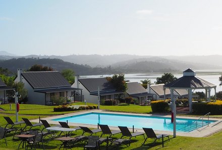 Familienreise Garden Route - Garden Route for family - Knysna - Hotel Belvidere Knysna - Pool im Garten