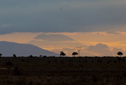Kenia Family & Teens - Pirsch in Taita Hills Wildlife Sanctuary - Sonnenuntergang