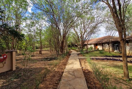 Kenia Familienreise - Kenia Family & Teens - Tsavo Ost Nationalpark - Ashnil Aruba Lodge - Anlage