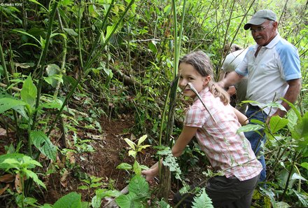 Costa Rica mit Kindern - Costa Rica for family - Kind im Regenwald