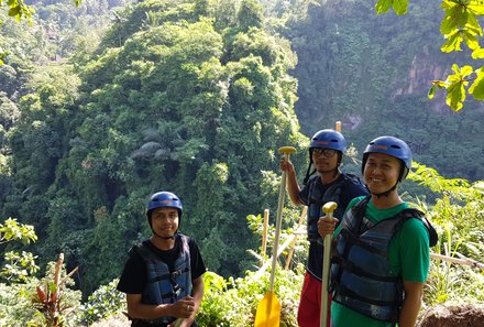 Bali mit Teenagern - Rafting Tour Gruppe